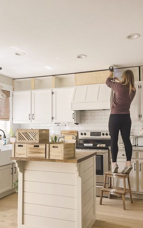 DIY Upper Cabinet Boxes Remodeling Kitchen Cabinets Diy, Inexpensive Kitchen Updates, Storage Above Kitchen Cabinets, Over Cabinet Storage, Pretty Organization, Kitchen Makeover On A Budget, Kitchen Cabinets To Ceiling, Basement Staircase, Space Above Kitchen Cabinets