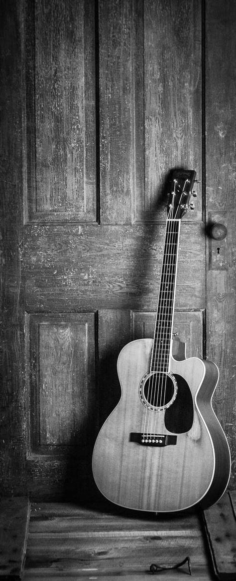 Download guitar Wallpaper by ouz98 - 56 - Free on ZEDGE™ now. Browse millions of popular guitar Wallpapers and Ringtones on Zedge and personalize your phone to suit you. Browse our content now and free your phone Wallpaper Guitar, Guitar Wallpaper, Acoustic Guitar Photography, Black And White Photo Wall, Guitar Photos, Guitar Photography, Black And White Picture Wall, Beautiful Guitars, Music Guitar