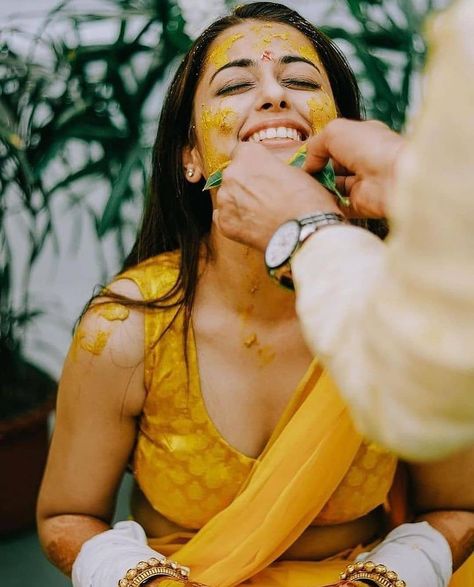 Haldi celebration Haldi Photography Ideas, Haldi Poses For Bride, Haldi Photoshoot, Indian Bride Photography Poses, Bride Photos Poses, Indian Wedding Photography Couples, Bridal Photography Poses, Indian Wedding Couple Photography, Bride Photography Poses