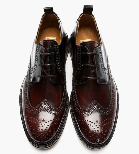 Ami Wingtip Brogues - Best Shoes for Men Black Brogues, Wingtip Shoes, Mens Footwear, Gentleman Shoes, Dream Man, Italy Style, Best Shoes For Men, Man Fashion, Man Style