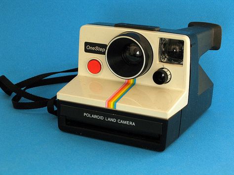 Polaroid One Step, Super Cool Stuff, Pentax Camera, Fraggle Rock, Retro Gadgets, Mechanical Art, Polaroid Camera, Vintage Polaroid, Vintage Cameras