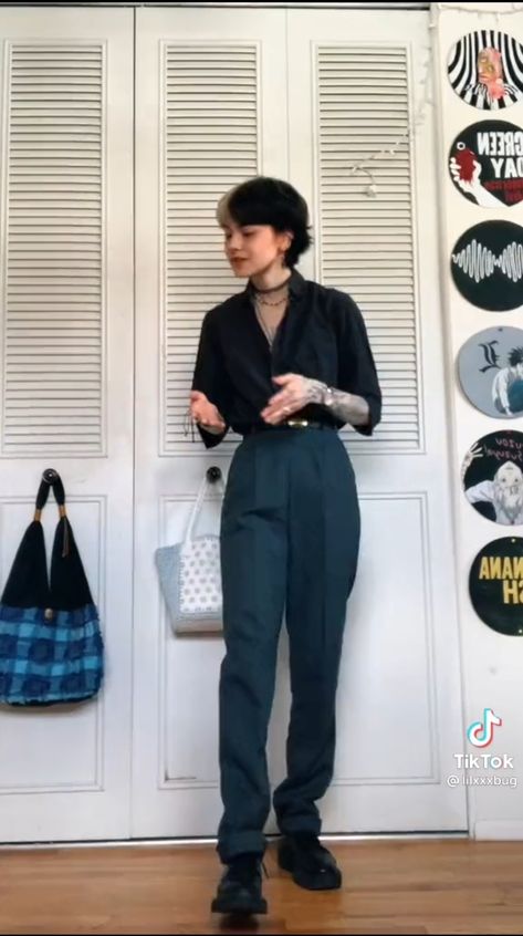 Graduation Outfit Nonbinary, Gender Neutral Semi Formal Outfit, Nonbinary Fancy Outfit, Business Casual Enby, Formal Enby Outfits, Grunge Semi Formal Outfit, Enby Formal Wear, Prom Nonbinary, Transmasc Business Casual