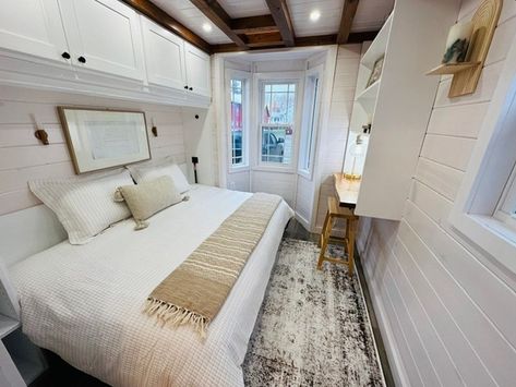 Cottage Tiny House has Dual Lofts, Ground-Floor Bedroom