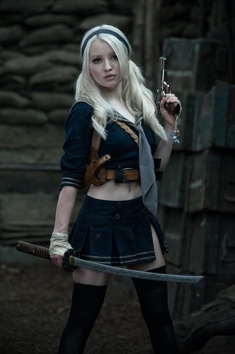 Babydoll from "Sucker Punch". Oh my GOD <3 Babydoll Sucker Punch, Emily Browning, Jessica Nigri, Sucker Punch, Baby Doll Clothes, 인물 사진, Anime Cosplay, Gi Joe, Browning