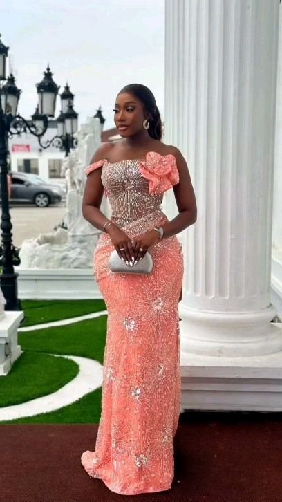 LACE/BRIDAL/ASOEBI JOS-ABUJA (@nonniefabricsgalore) • Instagram photos and videos White And Peach Wedding Dress, Asoebi Styles 2024, Peach Asoebi Lace Styles, Sequence Lace Asoebi Styles, Nigerian Asoebi Lace Styles, Lace Fashion Asoebi, Engagement Dresses For Bride, Peach Dress Outfit, Corset Asoebi Styles