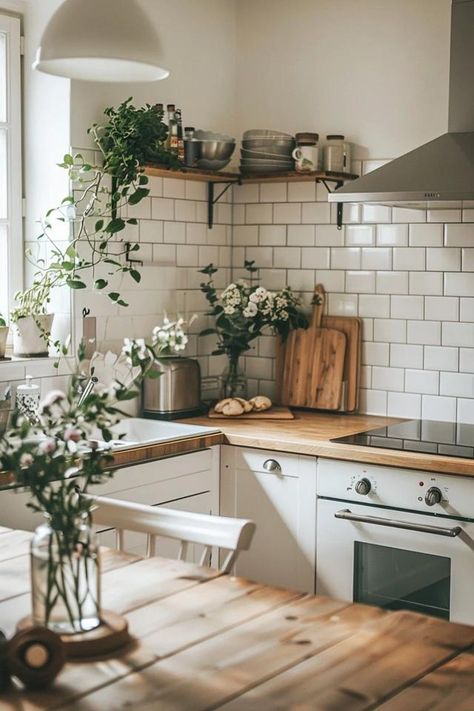 Creating a Scandinavian Kitchen: Simple and Functional Neutral Kitchen Colors Schemes, Green Kitchen Accessories, Sage Kitchen, Dining Room Design Luxury, Scandinavian Kitchens, Scandinavian Kitchen Design, Sage Green Kitchen, Design Tricks, Neutral Kitchen