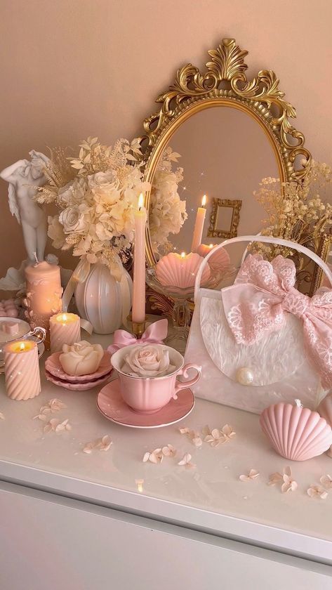 Princess Core Aesthetic, Pink Princess Aesthetic, Soft Pink Theme, Pretty Pink Princess, Dekorasi Kamar Tidur, Princess Core, Princess Room, Pastel Pink Aesthetic, Rose Pastel