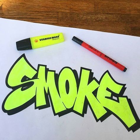 SMOKE Beginner Graffiti Letters, Lettering Drawing Ideas, Simple Graffiti Letters, Neon Graffiti Art, Graffiti Tag Ideas, Graffiti Color Schemes, Graffiti Drawing Ideas Street Art, Drawing With Highlighter, Graffiti Highlights