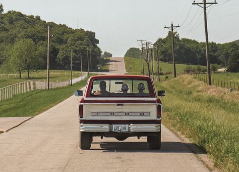 Footloose Aesthetic, Old Americana Aesthetic, Old Country Aesthetic, Midwestern Aesthetic, South Aesthetic, America Core, Southern Aesthetic, American Aesthetic, Americana Aesthetic