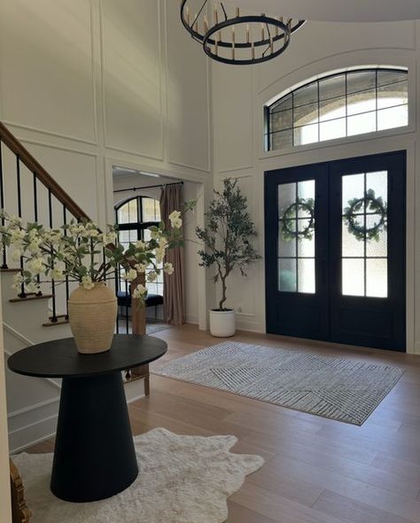 Entryway With Tall Ceilings, Chandelier Entrance Hall, Home Entryway With Stairs, Entrance Hall Ideas With Stairs, Stair Entryway Ideas Entrance, Entry Way Chandelier Ideas, Entryway With Staircase, Open Foyer Ideas Entryway, Two Story Foyer Ideas Entryway