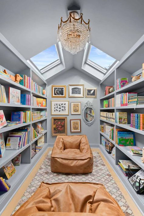 Home Library Rooms, تصميم داخلي فاخر, Interior Design Per La Casa, Home Library Design, Hidden Rooms, Design Library, Attic Rooms, Dream House Rooms, Home Libraries