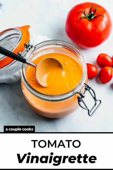 Tomato Salad Dressing, Tomato Vinaigrette, Easy Salad Dressing Recipes, Dressing Salad, Fresh Tomato Recipes, Vegan Recipes Plant Based, Cherry Tomato Pasta, Easy Salad Dressing, Tomato Season