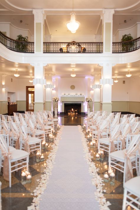 Wedding Ceremony Decorations Indoor, Wedding Ceremony Chairs, Wedding Ceremony Seating, Roses Photography, Decorations Flowers, White Wedding Decorations, Wedding Isles, Wedding Ceremony Ideas, Ceremony Chairs