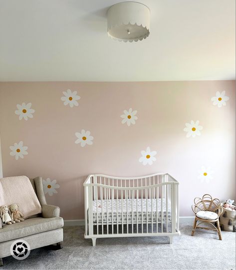 Light Pink Baby Nursery Wall, Nursery Flower Decals, Daisy Decals Bedroom, Daisy Decal Wall, Boho Accent Wall Nursery, Mauve Daisy Nursery, Flower Accent Wall Nursery, Pink Daisy Bedroom, Daisy Accent Wall Nursery