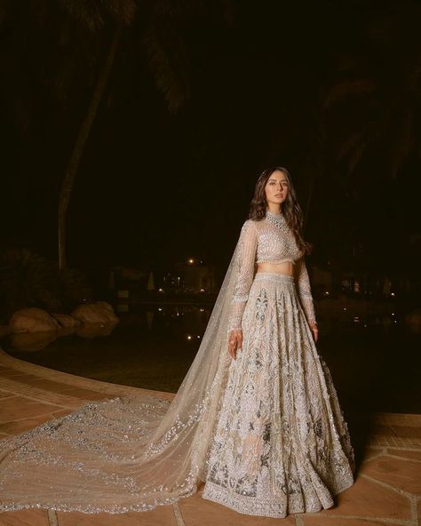 Photo from Rakul Preet Singh and Jackky Bhagnani Wedding Reception Lehenga Bridal, भारतीय दुल्हन संबंधी, Engagement Looks, Engagement Dress For Bride, Latest Bridal Lehenga Designs, Reception Outfits, Sangeet Outfit, Latest Bridal Lehenga, Reception Outfit