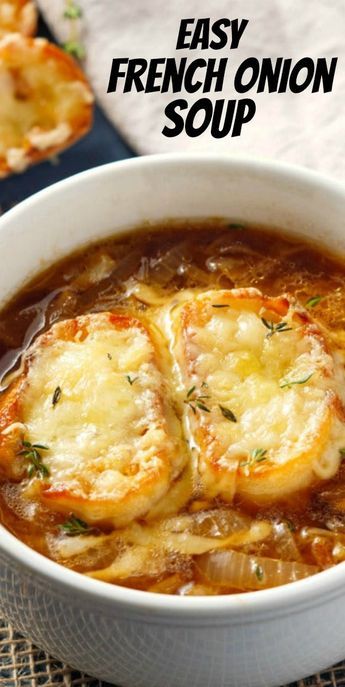 Easy French Onion Soup Recipe, Easy French Onion Soup, Homemade French Onion Soup, Best French Onion Soup, Classic French Onion Soup, Comfort Soup Recipes, French Onion Soup Recipe, Onion Soup Recipes, Homemade Soup Recipe