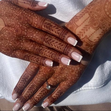 Engagement Nails Indian Bride, Nail Extensions For Bride Indian, Nail Art For Indian Bride, Small Nail Extensions, Wedding Nails For Indian Bride, Nail Extensions For Bride, Nail Art For Engagement, Wedding Nail Inspo For Bride, Bridal French Nails