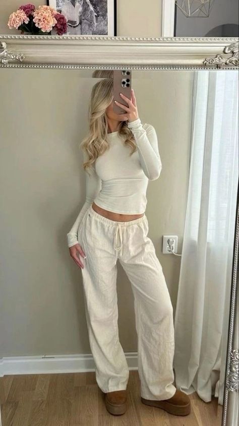 Fest Outfits, Mode Zara, Skandinavian Fashion, Outfit Inspo Casual, Stockholm Fashion, Cute Everyday Outfits, Mode Inspo, Clean Girl, Cute Simple Outfits