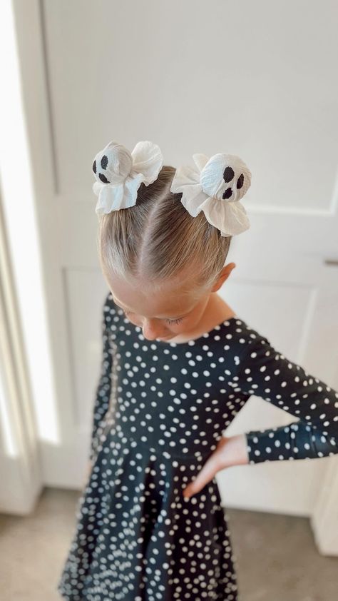 Crazy Hair For Kids, Easter Hairstyles For Kids, Wacky Hair Days, Crazy Hair Day, Wacky Hair, Crazy Hair Day At School, Easter Hair Bow, Hairstyles For Kids