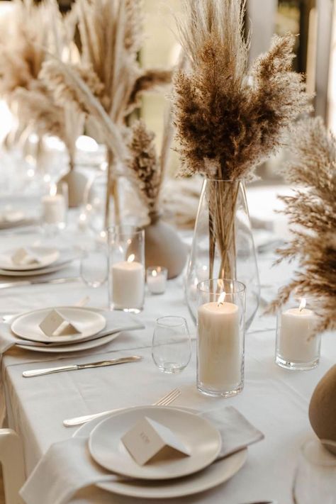 Boho Wedding Pampas Decor, Wedding Aesthetic Neutral, Wedding Centerpieces Boho Chic, Pampas Dinner Table Decor, Wedding Table Decorations For Rectangle Tables, Boho Classy Wedding Decor, Simple Boho Table Decor Wedding, Boho Wedding Astethic, Wedding Decoration Pampas