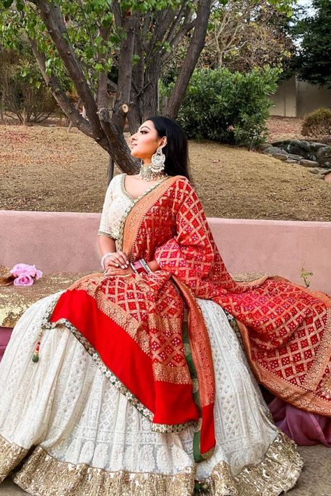 Amazing White and Red Colour Designer Lehenga Choli For Wedding for more visit https://www.joshindia.com/lehengas.html Indian Bridal Couture, Chikankari Lehenga, Mehendi Outfit, Latest Bridal Lehenga, Indian Outfits Lehenga, Wedding Lehenga Designs, Indian Bride Outfits, Bridal Lehenga Collection, Bridal Lehenga Red