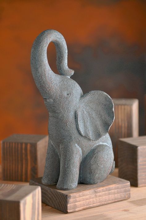 Elephant Statue Decor, Pottery Animals, Sculpture Art Clay, Sculptures Céramiques, Elephant Sculpture, Tanah Liat, Keramik Design, Garden Pottery, Elephant Statue