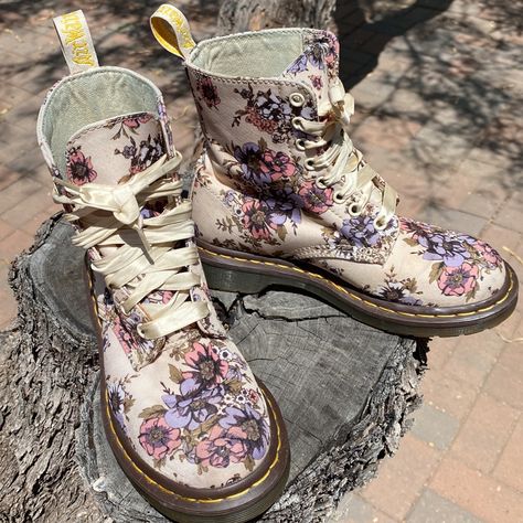 Doc martens aesthetic