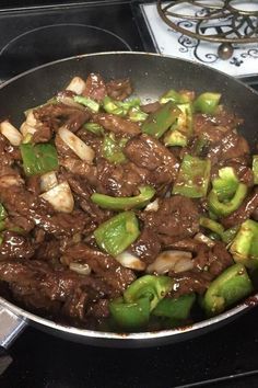 Peper Steak, Beef And Peppers, Chinese Pepper Steak, Pepper Steak Recipe, Easy Chinese Recipes, Pepper Steak, Chinese Dishes, Beef Recipes Easy, Chinese Cooking