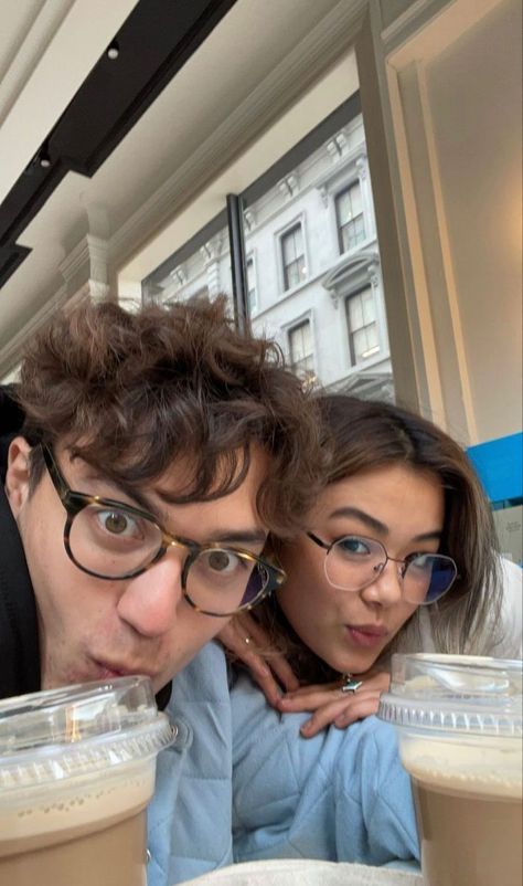 Nerdy Bf And Pretty Gf, Couple With Glasses, Glasses Couple, Couple Glasses, Couple Selfies, My Kind Of Love, The Love Club, Cute Relationship Goals, Future Boyfriend