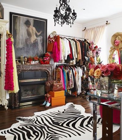 Closet Chic Dressing Room, Dream Dressing Room, Zebra Rug, Celebrity Closets, Dressing Room Closet, Walk In Closet Design, Dream Closets, Room Deco, Closet Inspiration