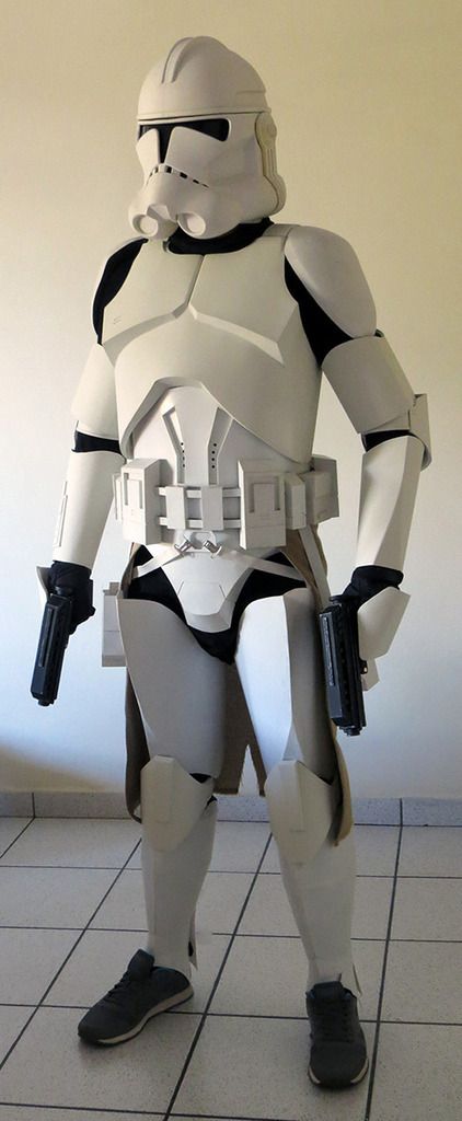 Homemade Clone Trooper Armor [UPDATE May 28] Diy Clone Trooper Costume, Clone Trooper Armor Cosplay, Clone Armor Template, Clone Trooper Armor Template, Diy Storm Trooper Costume, Clone Trooper Costume, Clone Trooper Cosplay, Clone Commando, Clone Armor