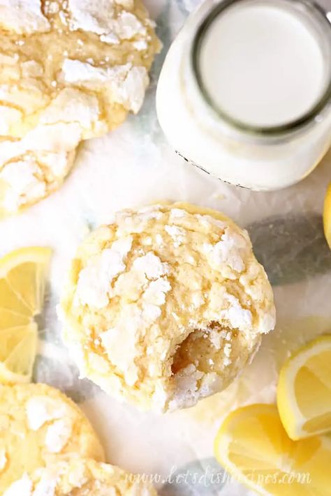 Lemon Kringle Cookies, Lemon Cake Mix Cookies, Cool Whip Cookies, Crackle Cookies, Lemon Cake Easy, Pistachio Biscotti, Lemon Cookie, No Bake Lemon Cheesecake, Crinkle Cookies Recipe