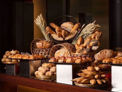 Breakfast Display, Pastry Buffet, Pastries Buffet, Bakery Poster, Buffet Displays, Party Buffet Table, Luxury Palace, Buffet Stations, Bread Display