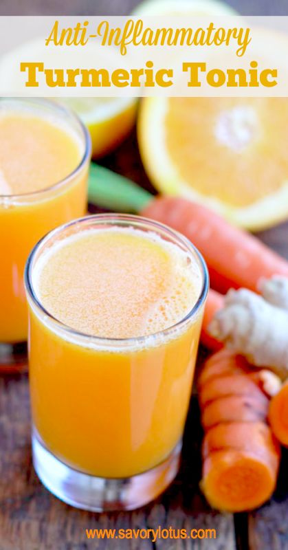 Anti-Inflammatory Turmeric Tonic - www.savorylotus.com #turmeric #anti-inflammatory Turmeric Tonic, Turmeric Smoothie, Pineapple Water, Turmeric Recipes, Inflammatory Foods, Diet Keto, Health Drink, Healthy Juices, Detox Smoothie