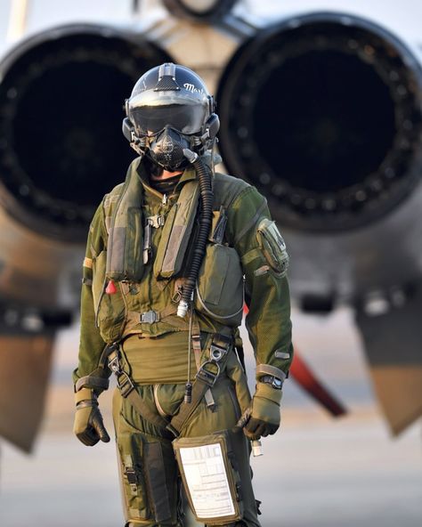 JG Marty Martinez French Fighter Pilot Rafale Solo Display Pilot 2016-2017 Coach 2018-2019  F Fighter Jet Pilot, Pilot Outfit, Air Force Uniforms, Jet Pilot, Pilot Uniform, Jet Fighter Pilot, Pilots Art, Air Force Pilot, Helicopter Pilots