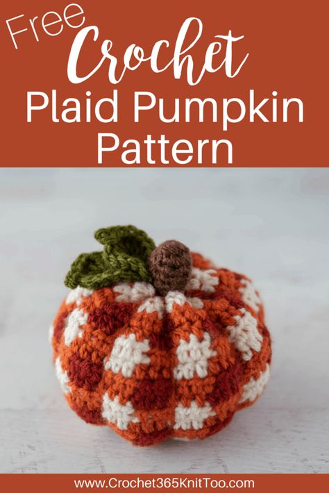 Wreaths Halloween, Crochet Fall Decor, Crochet Plaid, Thanksgiving Crochet, Crochet Pumpkins, Plaid Crochet, Plaid Pumpkin, Fall Crochet Patterns, Crochet Abbreviations