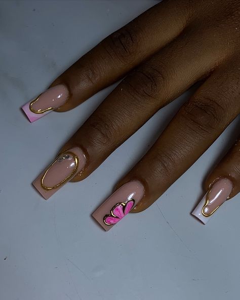 When the set is just too pretty to not share 🤭 #nailgoals #nailsofinstagram #ogbanailtech #nailtechinogba #explore Toe Acrylic Nails Ideas, Jamaica Nail Designs, Square Nail Art Designs, Cute Nails Acrylic, Nails Aesthetics, Nail Aesthetics, Acrylic Nail Designs Classy, Nail Art Acrylic, Acrylic Toe Nails