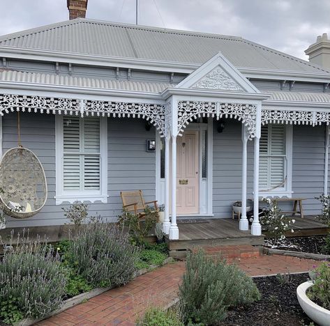 Brick Victorian Homes, Renovation Facade, Front Verandah, Porch Styles, Victorian Cottage, Hunter Douglas, Victorian Terrace, Exterior Cladding, Terraced House