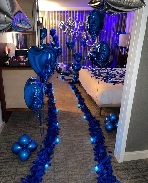 Romantic Hotel Room Ideas For Her Birthday, Royal Blue Hotel Room Decorations, 21st Birthday Hotel Decorations For Boyfriend, Birthday Rooms For Boyfriend, Hotel For Boyfriend Birthday, Bf Hotel Surprise, Hotel Birthday Set Up For Boyfriend, Blue Birthday Room Surprise For Boyfriend, How To Decorate A Hotel Room For A Man Birthday