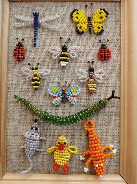 Small Bead Animals, Seed Bead Lizard, Beaded Beetle Tutorial, Dragonfly Bead Pattern, 90s Bead Animals, How To Make Beaded Animals, Seed Bead Animals Tutorials, Seed Bead Animals Patterns, Beaded Animals Patterns