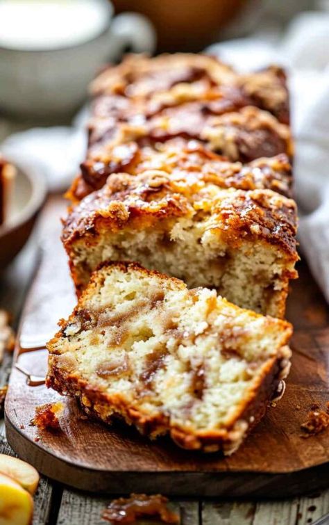 Country Apple Fritter Bread - leaderecipes Country Apple Fritter Bread, Apple Fritter Cake, Apple Bread Recipe, Chicken Cake, Apple Fritter Bread, Apple Fritter, Apple Bread, Recipes Sweet, Loaf Recipes