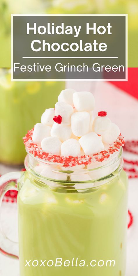 Christmas Grinch Drink, Grinch Hot Chocolate, Grinch Food, Holiday Party Drinks, Fun Party Drinks, Holiday Hot Chocolate, Crockpot Hot Chocolate, Christmas Punch Recipes, Hot Chocolate Recipe