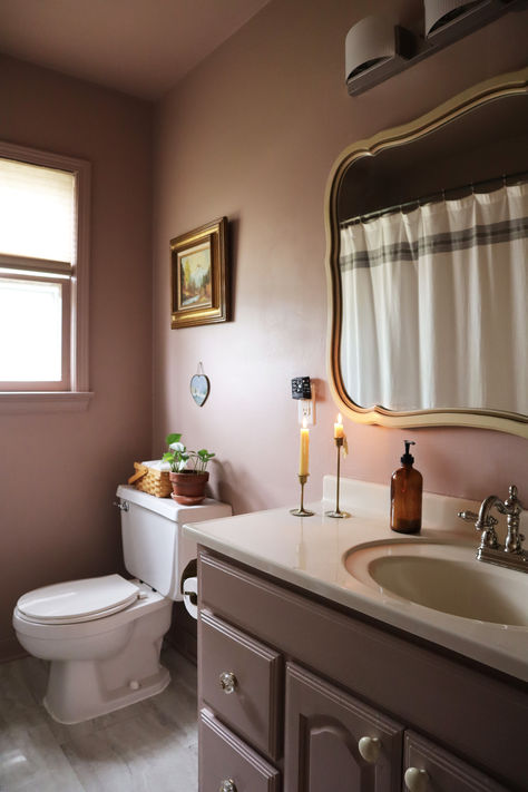 Bathroom vanity makeover in mauve color and cream counter Mauve Paint, Mauve Bathroom, Mauve Paint Colors, Easy Bathroom Updates, Mauve Walls, Painted Vanity Bathroom, Big Baths, Painted Bathroom, Bathroom Vanity Makeover