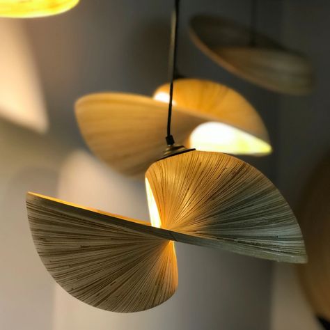 Iphone Wallpaper Ocean, Luminaire Original, St Cast, Bamboo Lamp, Diy Deco, Luminaire Design, Wood Light, Breakfast Room, Hanging Lights