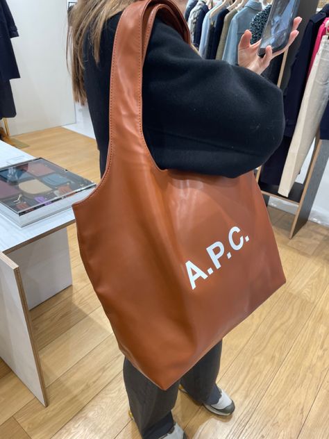 Apc Bag Outfit, Fashion Grails, Apc Bag, Manifesting 2024, Tote Bag Outfit, Fashion Atelier, Dream Bag, Bag Business, Bag Outfit