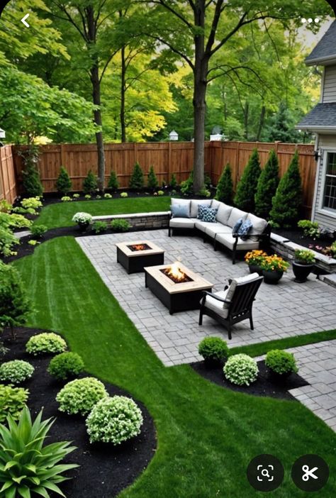 House And Yard Ideas, Stunning Backyard Landscaping, Landscape Ideas For Large Backyard, House With A Backyard, Garden And Backyard Ideas, Ideas For Backyard Landscaping, Backyard Design Layout Rectangle, Dream Yard Backyards, Back Garden Design Ideas