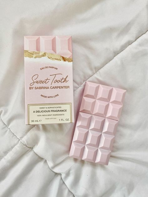 Sabrina Carpenter Sweet Tooth, Koleksi Parfum, Pretty Perfume Bottles, Pink Perfume, Celebrity Perfume, Perfume Scents, Perfume Lover, Pink Girly Things, Body Care Routine