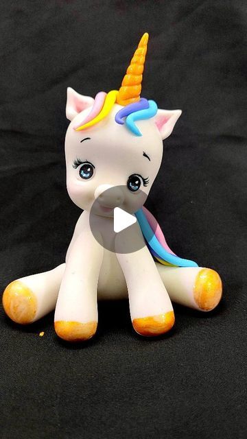 Fondant Unicorn Tutorial Step By Step, How To Make Fondant Unicorn, Unicorn Fondant Topper Tutorial, Fondant Unicorn Cake Topper Tutorial, Cute Fondant Animals, Fondant Unicorn Tutorial, Unicorn Fondant Tutorial, Fondant Figures Tutorial Step By Step, Fondant Doll Cake