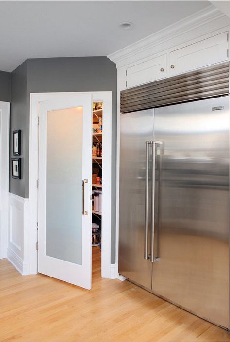 9 Ideas for the Perfect Pantry Door - KnockOffDecor.com Frosted Glass Pantry Door, Pantry Door Ideas, Kitchen Pantry Doors, Glass Pantry Door, Glass Pantry, Transitional Kitchen Design, Perfect Pantry, Corner Pantry, Gray And White Kitchen