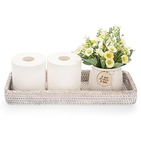 Rattan bathroom decor